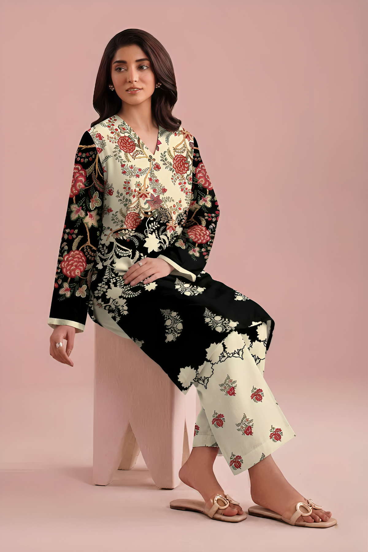 WPLU-04 Printed lawn 2-Pcs Unstitched